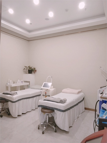 長沙艾莉思芮醫(yī)療美容門診部_美容室