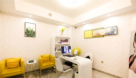 長春王廣平整形外科診所_咨詢室