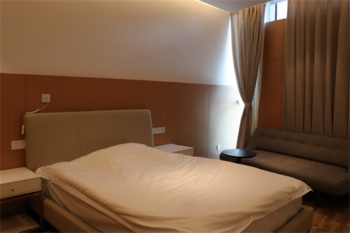 長春盧立平醫(yī)療美容診所_病房