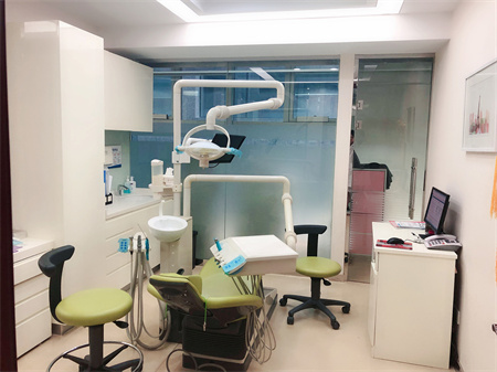 長春拜博口腔醫(yī)院_治療室