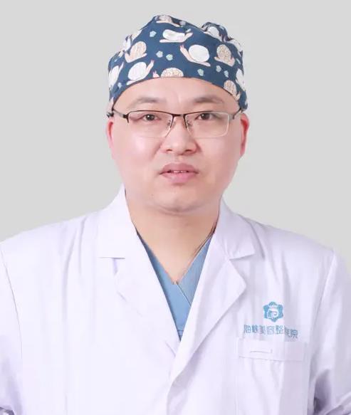 高國(guó)強(qiáng)