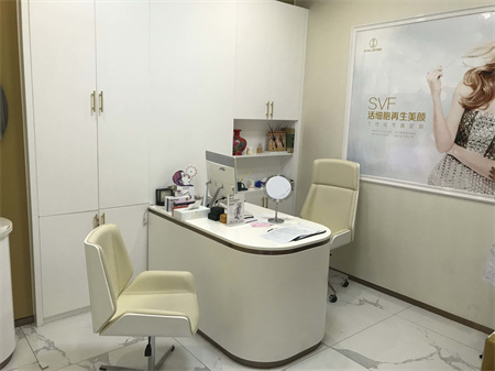 銀川微茉醫(yī)療美容診所_咨詢室