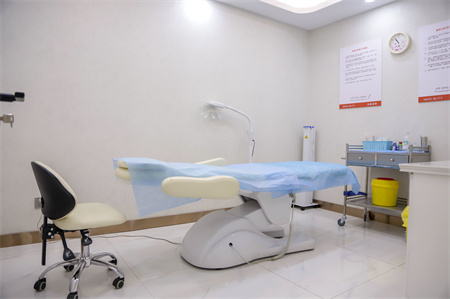 銀川任達(dá)醫(yī)學(xué)美容診所_微整注射室