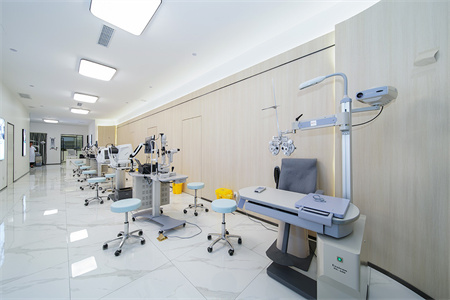 義烏視光眼科醫(yī)院_醫(yī)院儀器