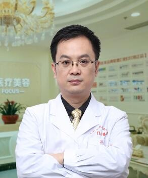 黃桂云.jpg 黃桂云.jpg