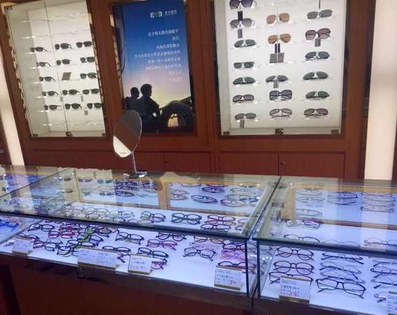 煙臺愛爾眼科醫(yī)院_配鏡中心