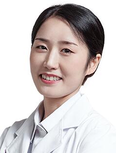 母文靈.jpg 母文靈.jpg