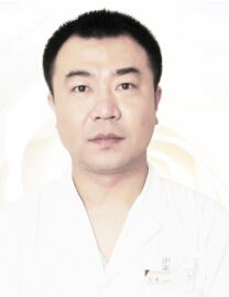 王震.jpg 王震.jpg