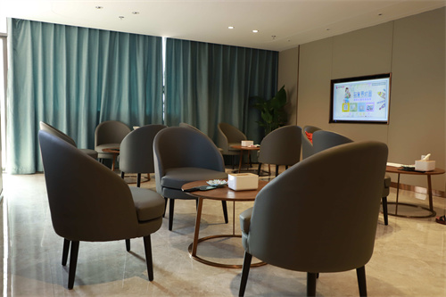 新疆創(chuàng)美閣醫(yī)療美容診所