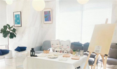 襄陽(yáng)佳萱醫(yī)療美容門診部_咨詢室