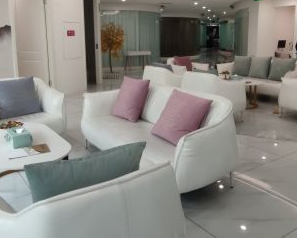 成都孟時(shí)醫(yī)療美容診所_待診區(qū)