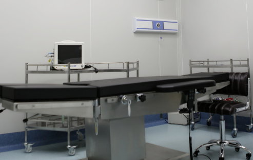 成都天美醫(yī)療美容門診部_手術室