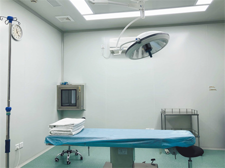 西安張鳳絲醫(yī)療美容診所_手術室