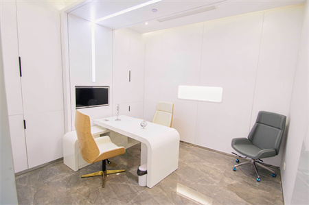 西安天壇醫(yī)院醫(yī)學美容科_咨詢室