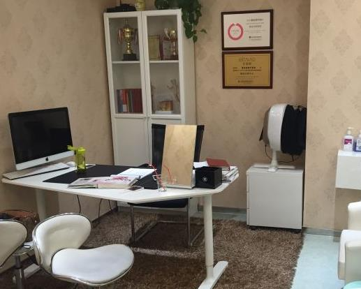 西安潘朵拉醫(yī)療美容門診部_咨詢室