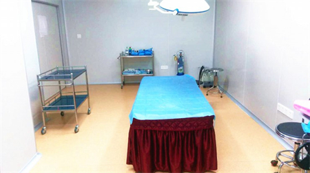 武漢雷建波醫(yī)療美容診所_注射室