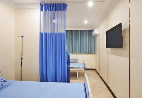 烏魯木齊紫星醫(yī)療美容門(mén)診部_病房