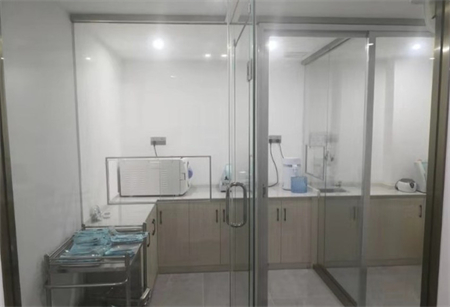 烏蘭浩特張輝口腔門診部 烏蘭浩特張輝口腔門診部