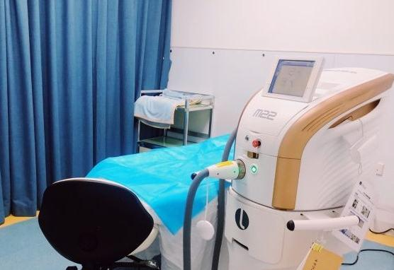 溫州伯思立醫(yī)院醫(yī)療美容科_治療室