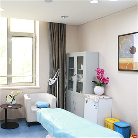 天津伊詩醫(yī)療美容診所_注射室