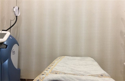 天津漢誠(chéng)醫(yī)療美容門(mén)診部_治療室