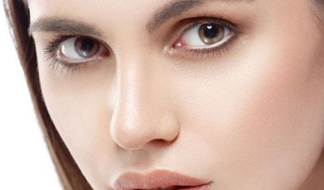 去魚尾紋后能化妝嗎？