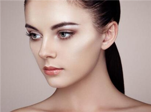 自體脂肪除皺安全嗎？