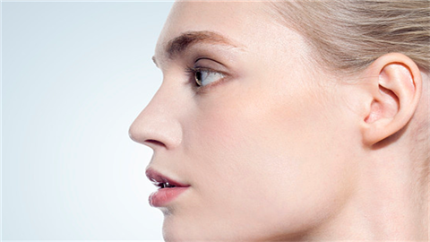 隆鼻術后怎么護理？