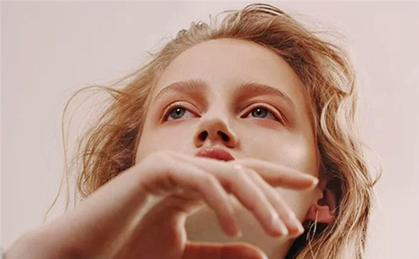 哪個季節(jié)做隆鼻比較好？