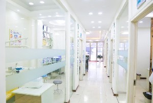 襄陽(yáng)時(shí)代口腔醫(yī)院